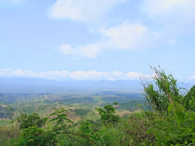 Phong Kaham Hill - Image 1