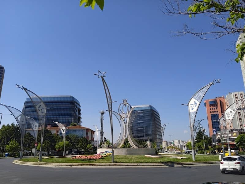 Ataşehir Meydanı - Image 3