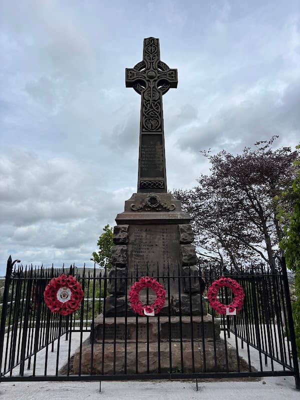 Tower Hill - Image 1