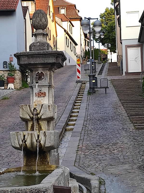 Brunnen - Image 1