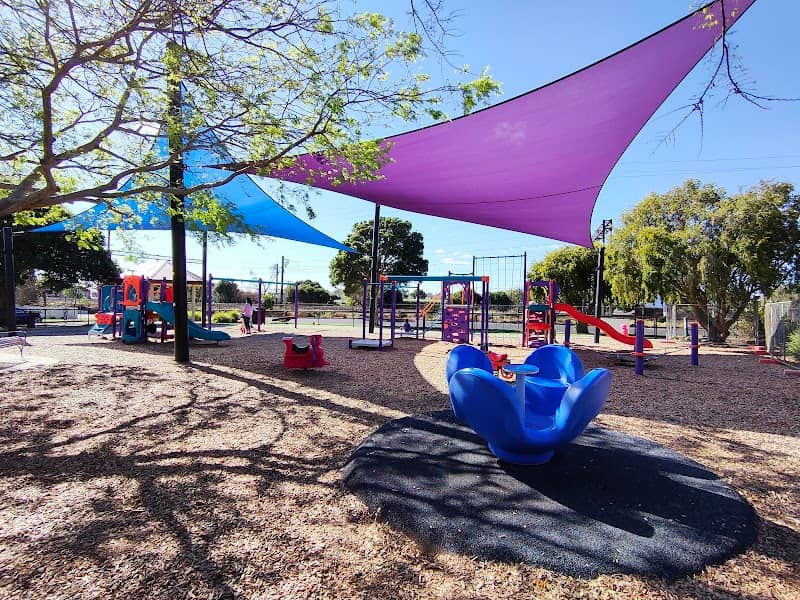 North Avenue Park - Image 1