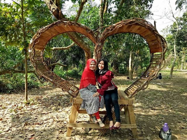 Taman Pulai Bungkuk - Image 1