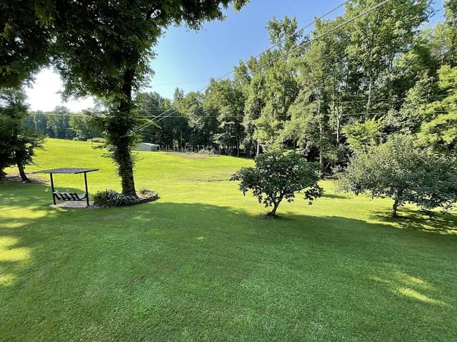 Twin Springs Farm - Image 1