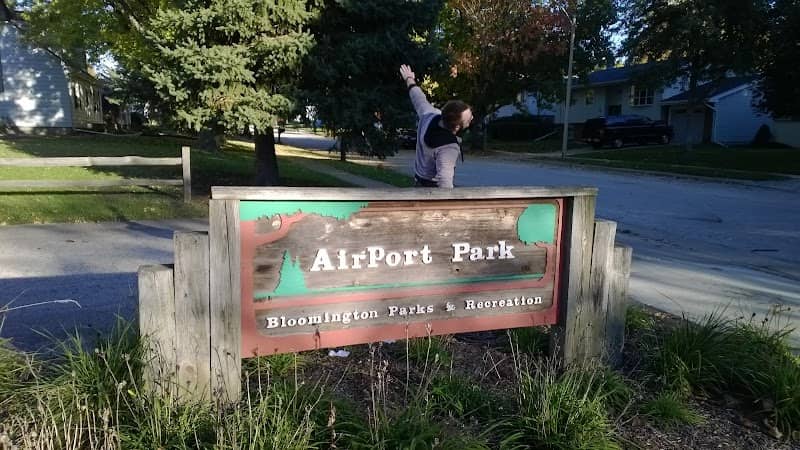 Airport Park - Image 2