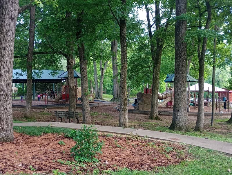 Gold Star Park - Image 1