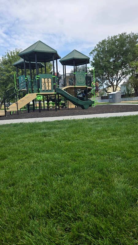 Winchester Park - Image 1