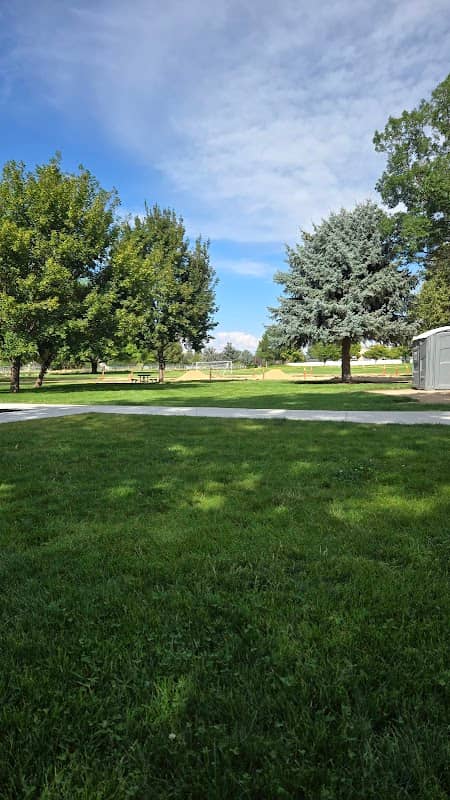 Winchester Park - Image 2