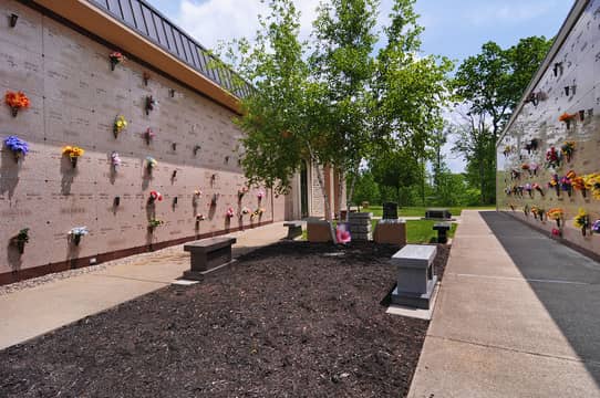 Blue Ridge Memorial Gardens (WV) - Image 2