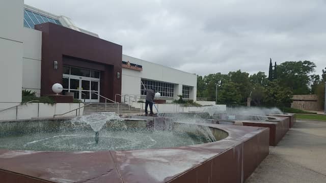 Sheriff Station Fountain - Image 2