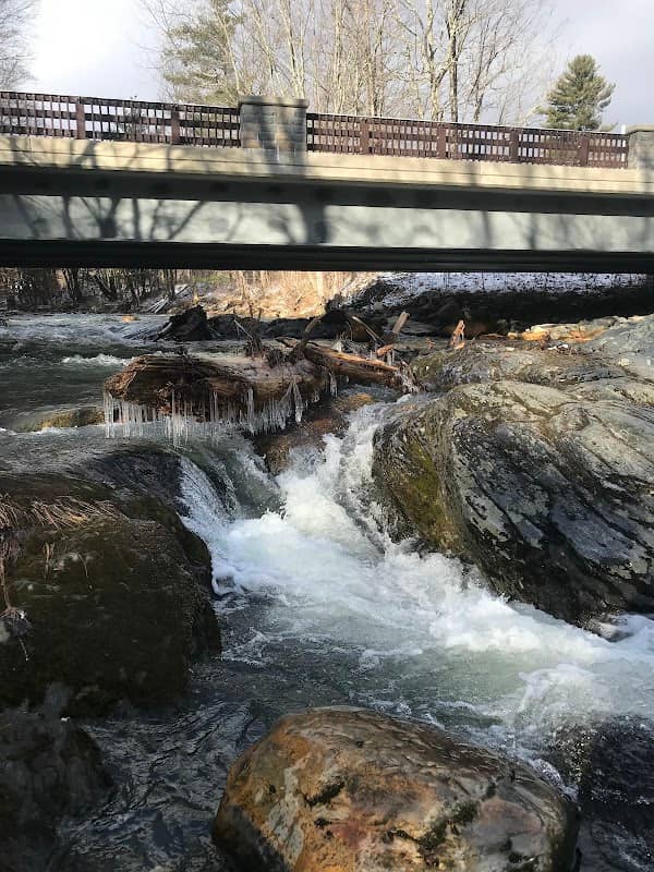 Mount Hope Park - Image 2