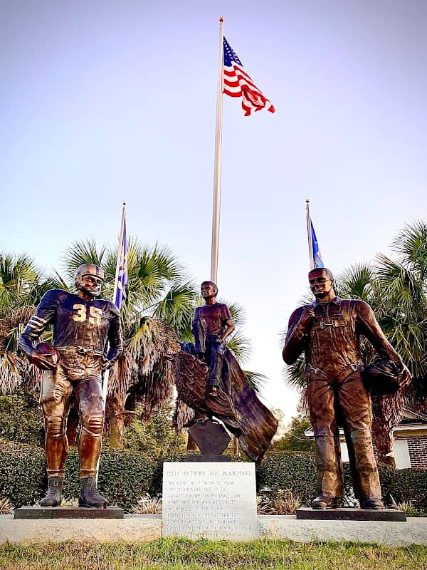 Flag Park - Image 1
