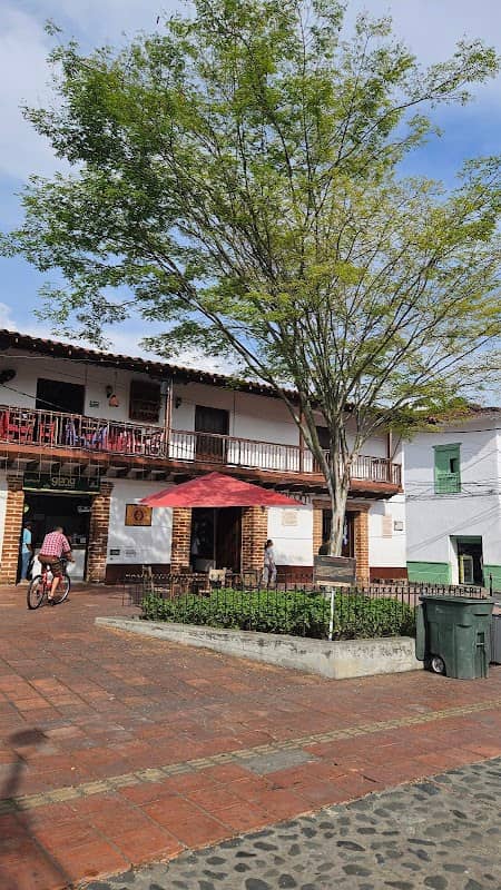 Parque - Image 1