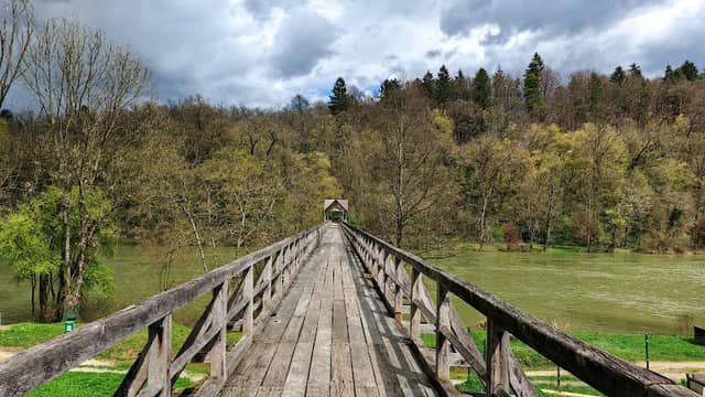 Ragov bridge - Image 1