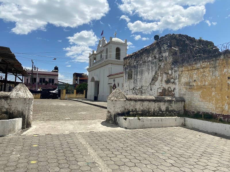 Parque Central Acatenango - Image 1
