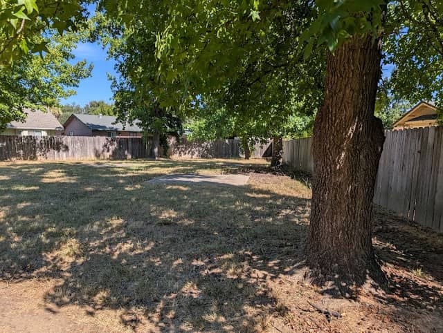 Hemlock Park - Image 2