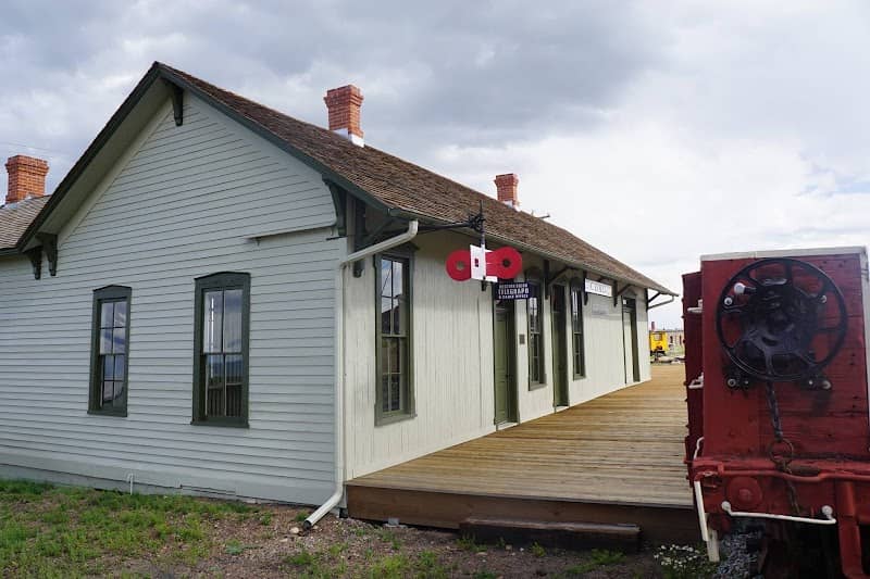 Como Depot - Image 1