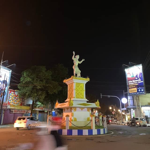 HOS Cokroaminoto Citywalk - Image 2