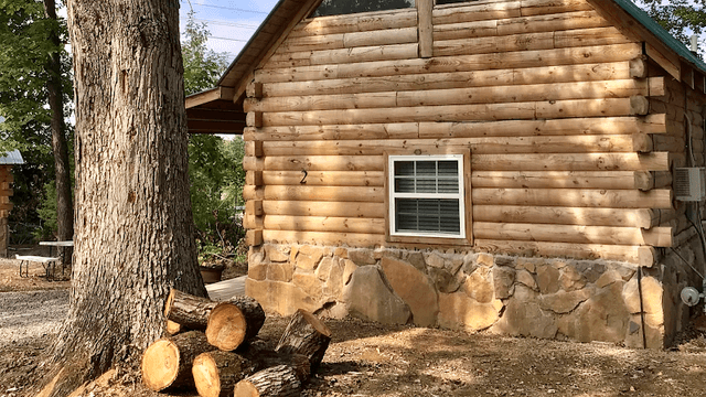 Kozy Haven Log Cabin Rentals - Image 2
