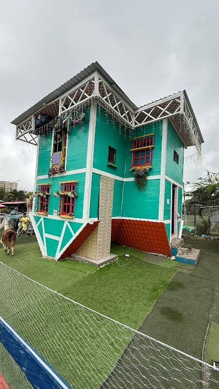 Casa al revés - Image 1