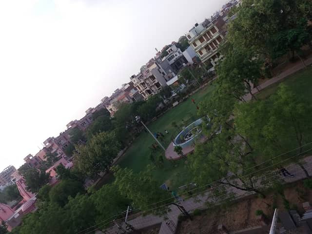 Shiv Park - Image 1