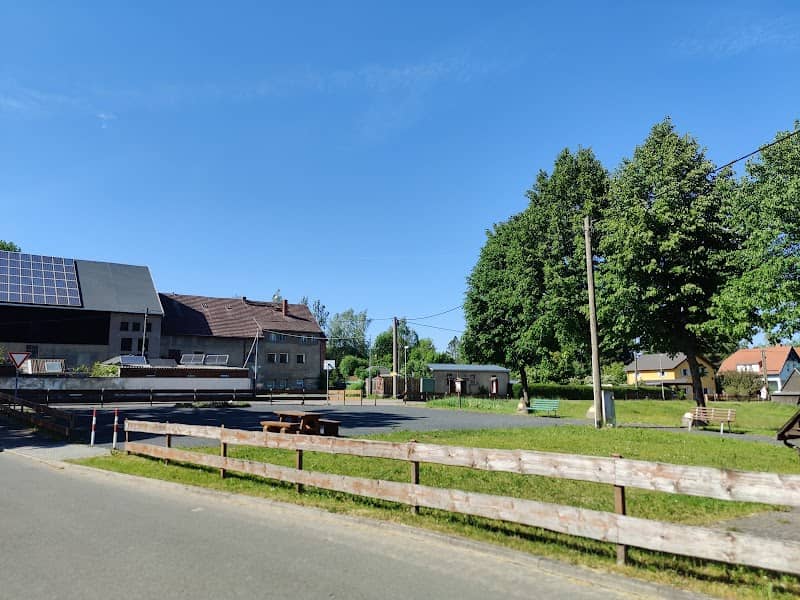 Dorfplatz Weigmannsdorf - Image 1