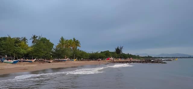 Pantai Morgan Bangau Putih - Image 2