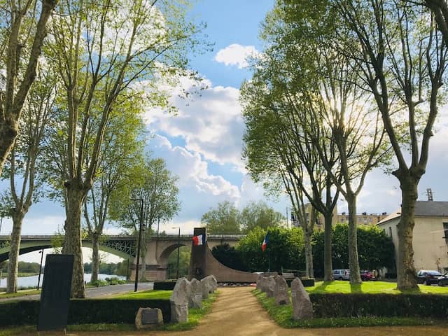 Square Edouard Millien - Image 1