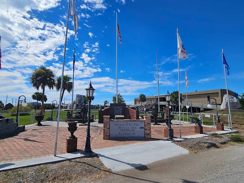 Grand Isle Veteran's War Memorial - Image 2