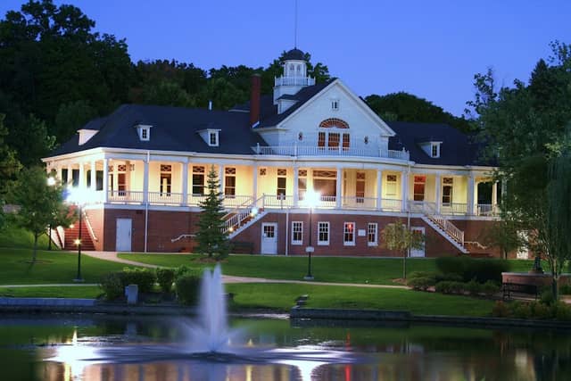 Lords Park - Image 3