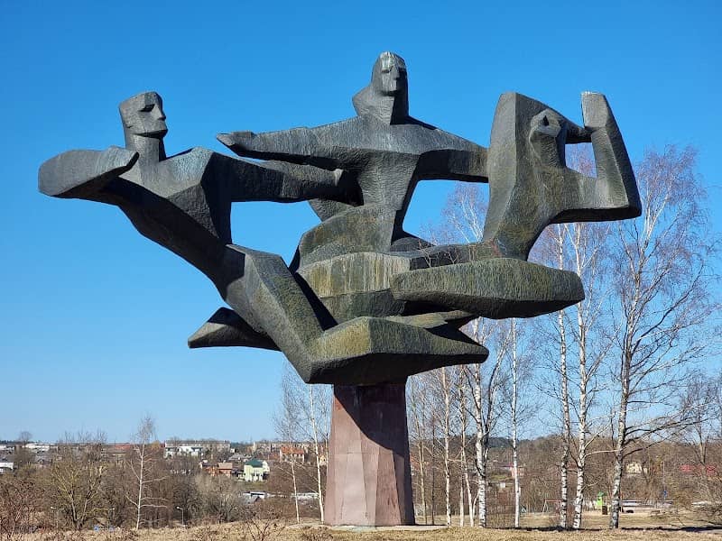 Mālkalns un ķiršu dārzs - Image 1