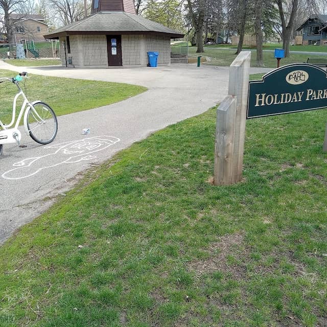 Holiday Park - Image 1