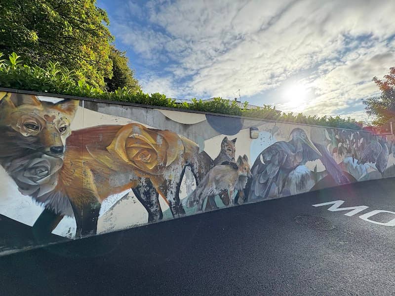 Mural Wall - Image 2