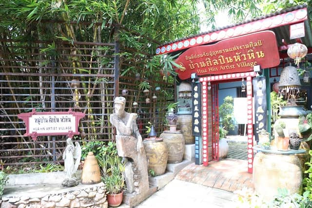 Hua Hin Artists Village (Baan Sillapin) - Image 1
