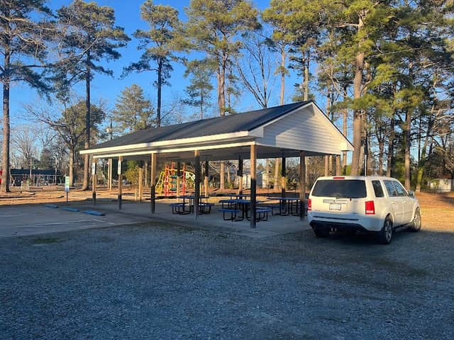 Lucama Crossroads Community Center & Park - Image 2