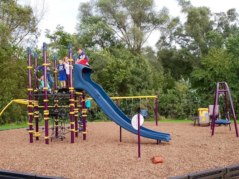 Kelley Myers Park - Image 1