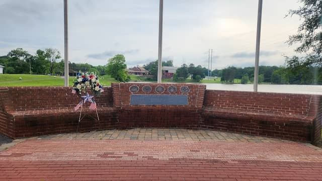 Vonore Veterans Park - Image 1