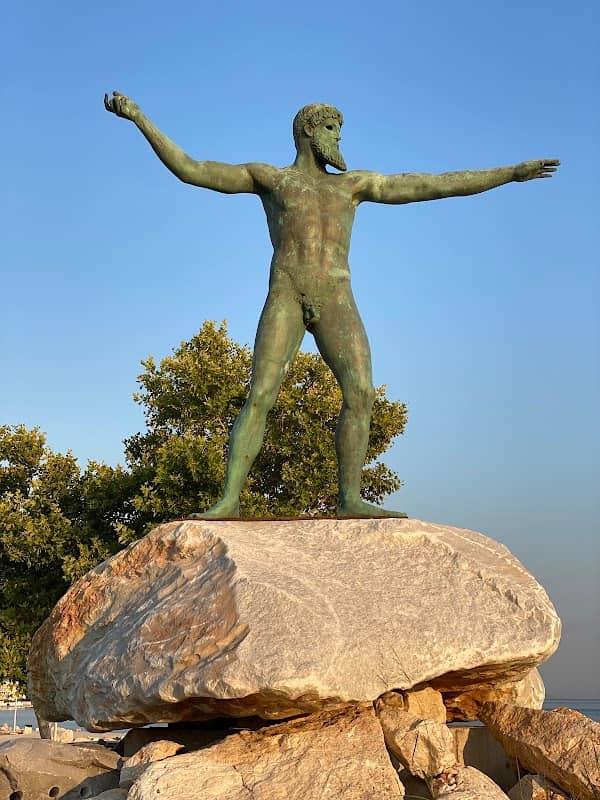 Statue of Poseidon - Image 2