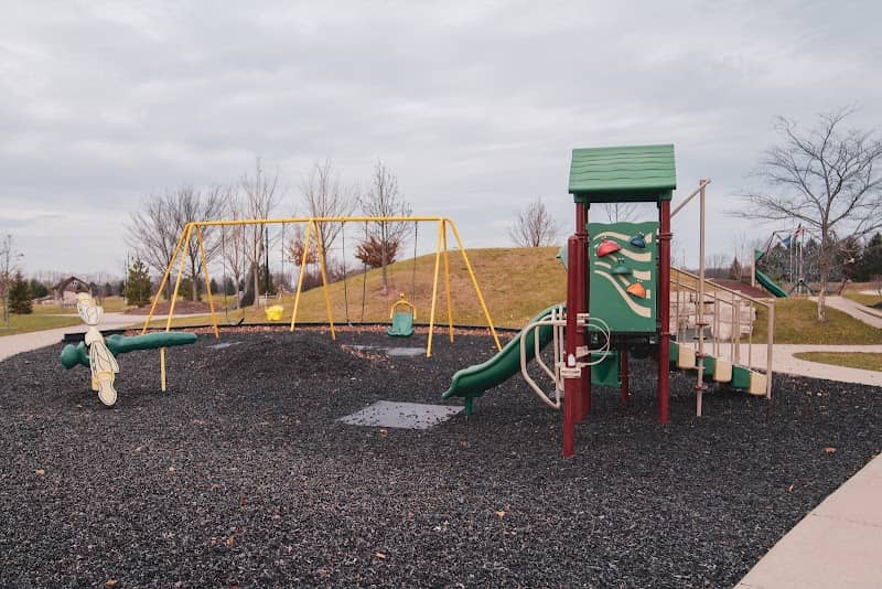 Wanick Choute Park - Image 1