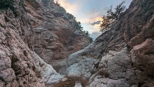 Squaw Cavern - Image 3