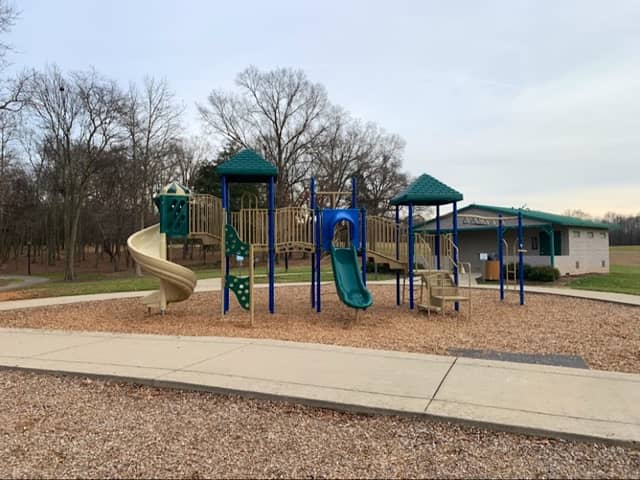 Fairview Park - Image 1