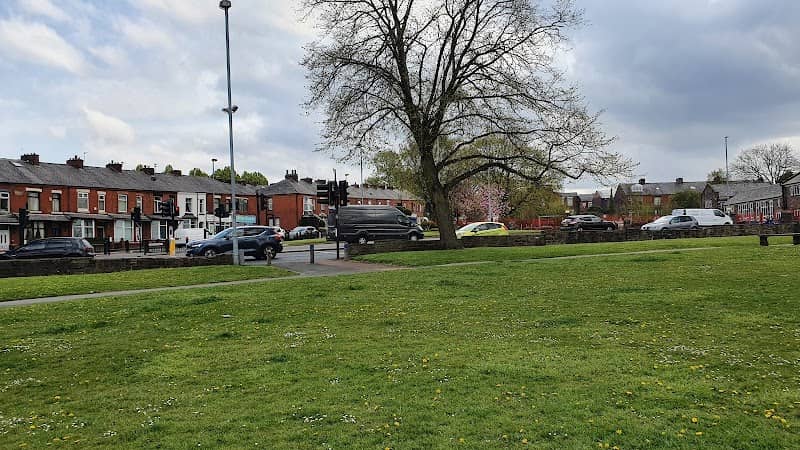 Shaw Road End Park - Image 1