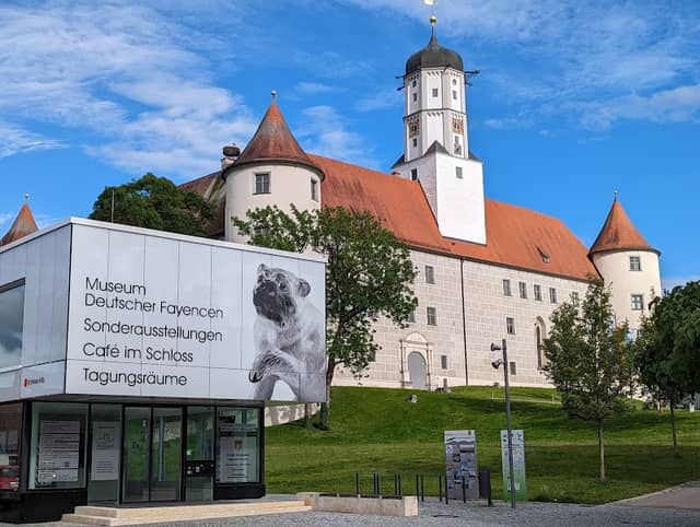 Museum Deutscher Fayencen - Image 1