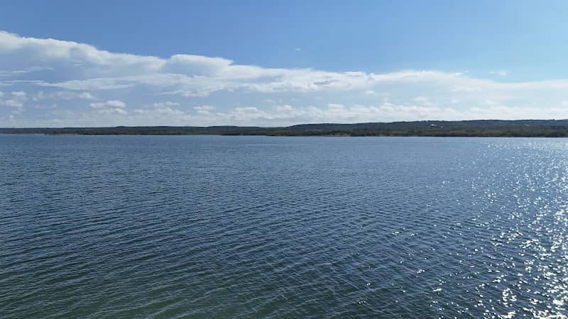 King's Cove - Image 1