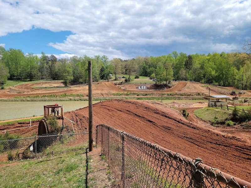 Lake Sugar Tree Motorsports Park - Image 1