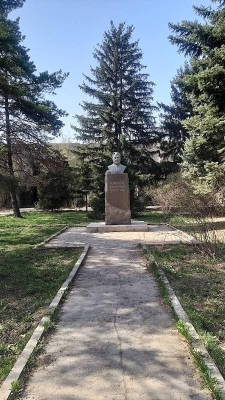 Pamyatnik D.a. Konayevu - Image 1