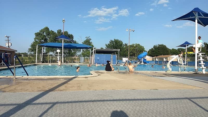 Whitesboro Swimming Pool - Image 1
