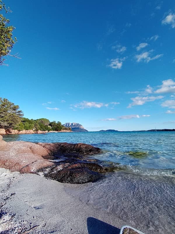 Spiaggia porto istana - Image 3