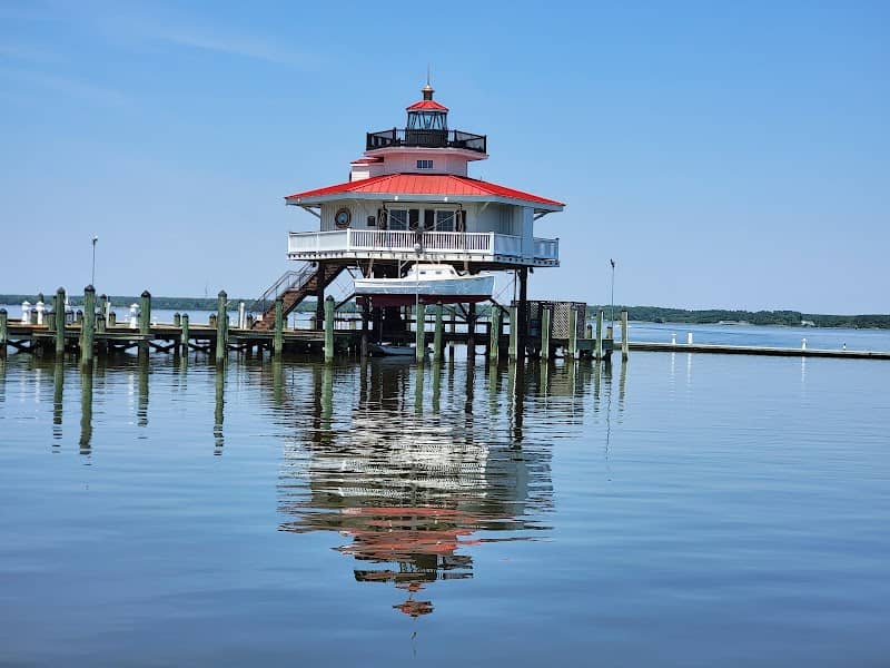 Long Wharf Park - Image 1