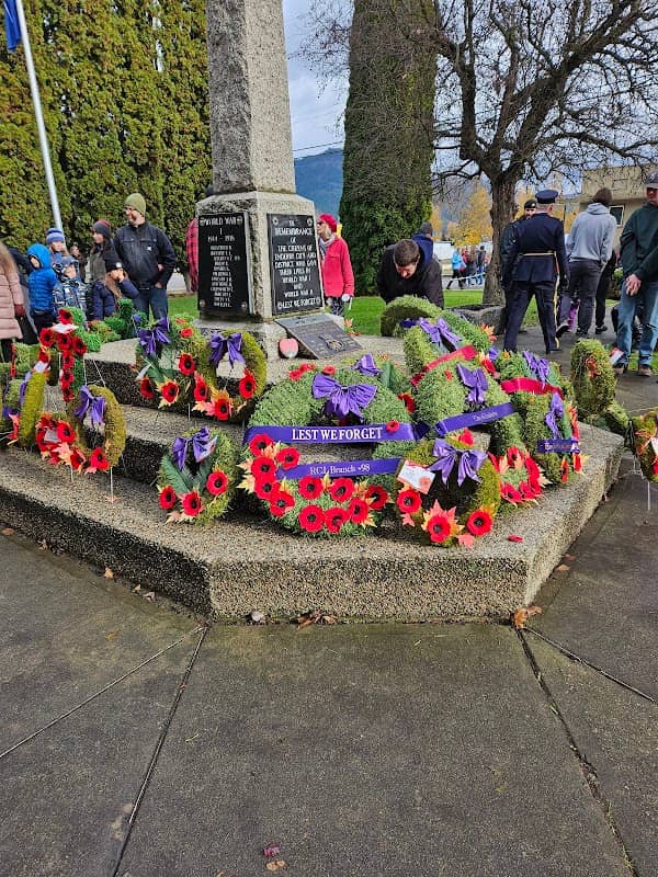 Veterans Park - Image 1