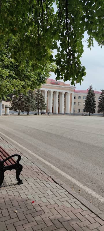 Muzey Istorii Novokuybyshevskogo Neftepererabatyvayushchego Zavoda - Image 1